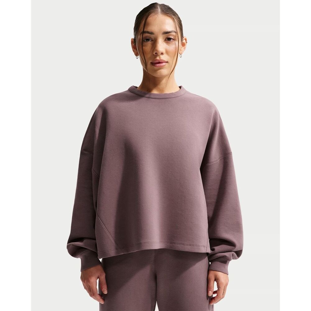 Nike Pullover Womens Medium Mauve Dri Fit 24.7 Impossibly Soft Oversized HQ8193